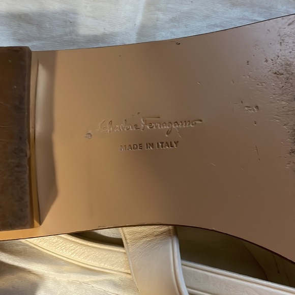 Ferragamo Flip Flops - Picture 7 of 8